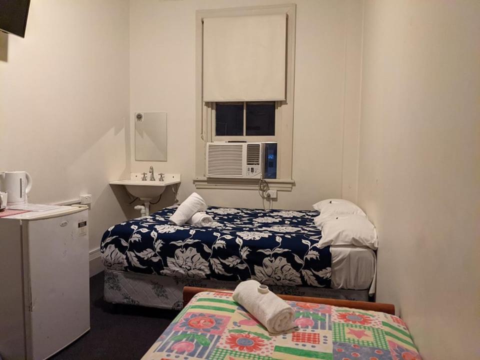 Australian Hotel Балина Екстериор снимка